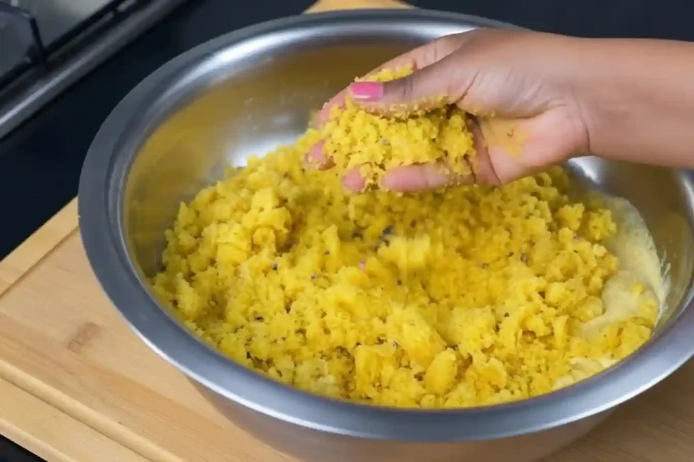 Préparation de la semoule pour makrout